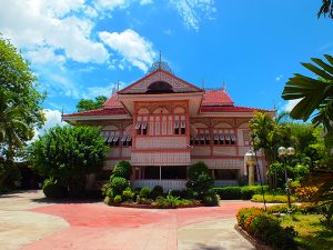 Ban Wongburi, Phrae