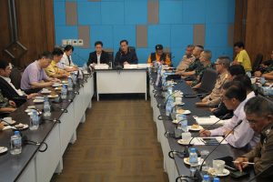 Weerasak Kowsurat held meetings with concerned agencies ref Phuket boat incident 6 July 2018