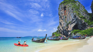 Hat-Tham-Phra-Nang,-Krabi