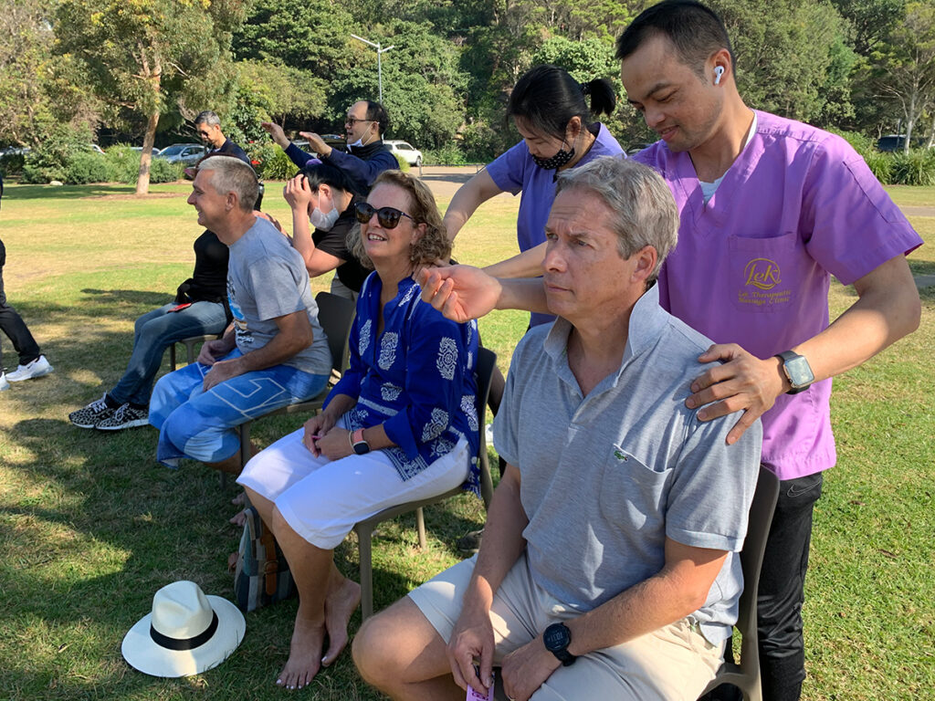 Tourism Authority of Thailand supports local beach clean-up in Sydney’s Chowder Bay