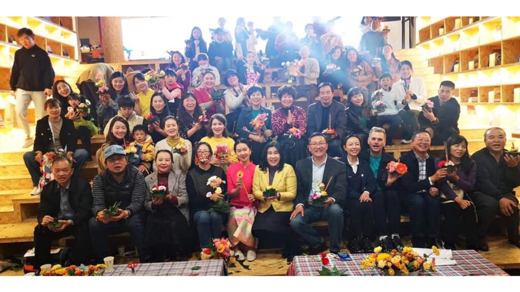 TAT Kunming Office wows Chinese travellers with Loi Krathong Festival activity