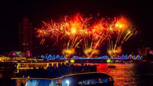Vijit Chao Phraya 2023: A Phenomenon of Light and Colour Shows