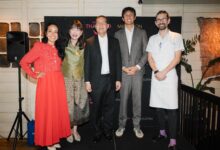 Group photo at TAT London’s “A Night of Thai Excellence” in London with Thai officials, F1 driver Alex Albon, and Chef John Chantarasak.