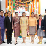 Group photo at Thailand Pavilion, ITE HCMC 2025 showcasing Thai culture and tourism promotion.