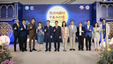 Key Thai and Chinese officials at the Amazing Thailand Mid-Autumn Night 2025, celebrating 50 years of Thailand–China friendship at One Bangkok.