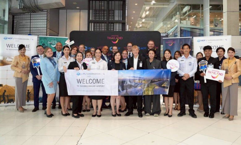TAT and AOT representatives welcome Norse Atlantic Airways’ inaugural London–Bangkok flight at Suvarnabhumi Airport with a group photo.