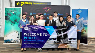 Centrum Air’s inaugural Tashkent–Phuket flight welcomed at Phuket International Airport with TAT and AOT representatives.