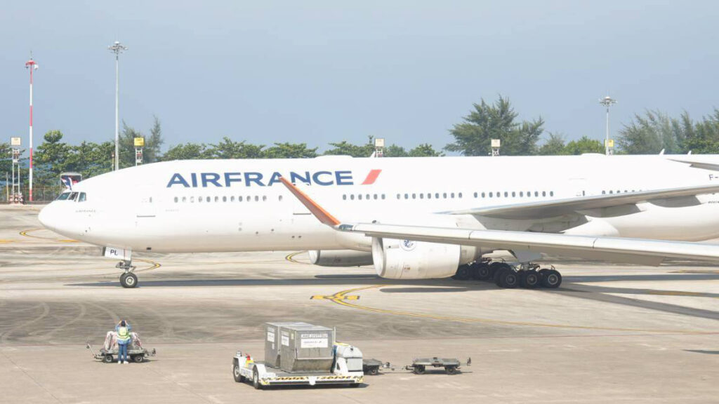 Air France widebody aircraft taxiing on the runway at Phuket International Airport after arriving on the inaugural Paris–Phuket service.