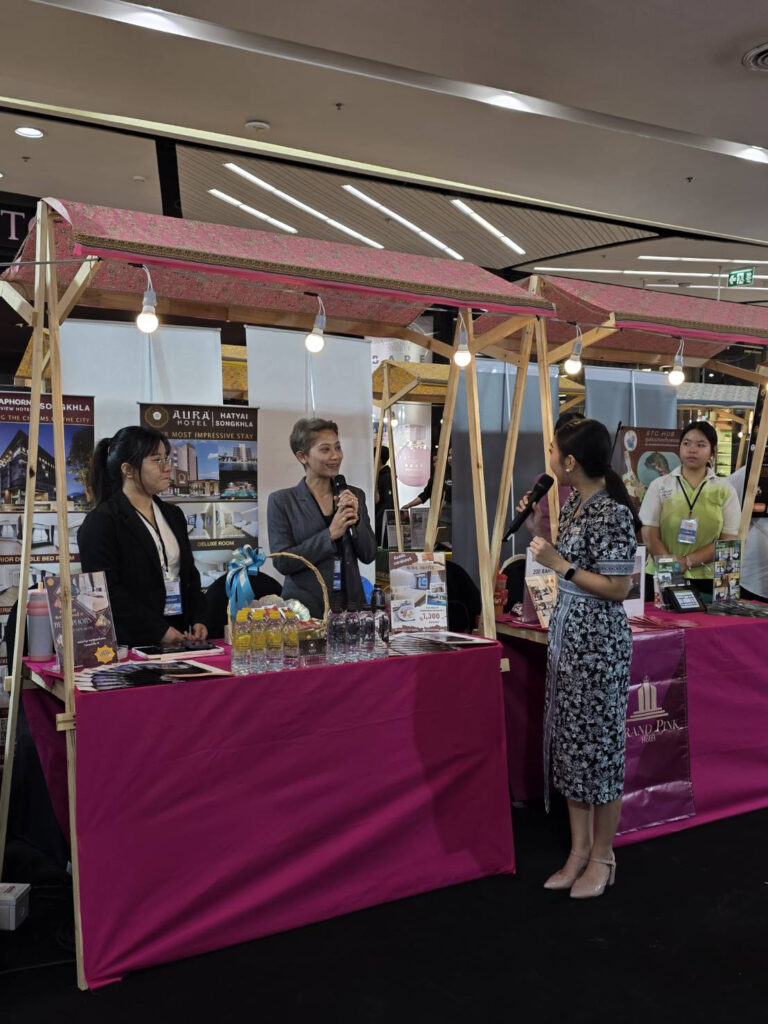 Live on-stage engagement with tourism operators and hosts promoting special travel offers at Expat Travel Fair 2026 in Hat Yai.