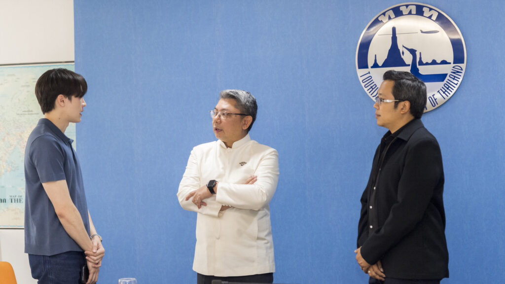 Mean Phiravich listens to policy guidance from TAT executives during Thailand Co-Creator briefing