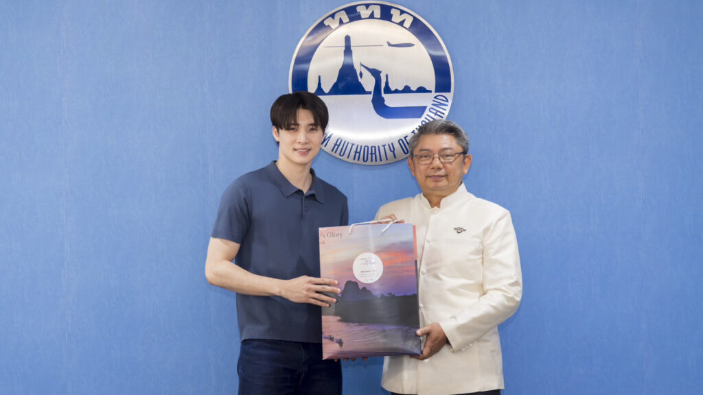 Mean Phiravich and TAT Deputy Governor pose during official Thailand Co-Creator appointment meeting