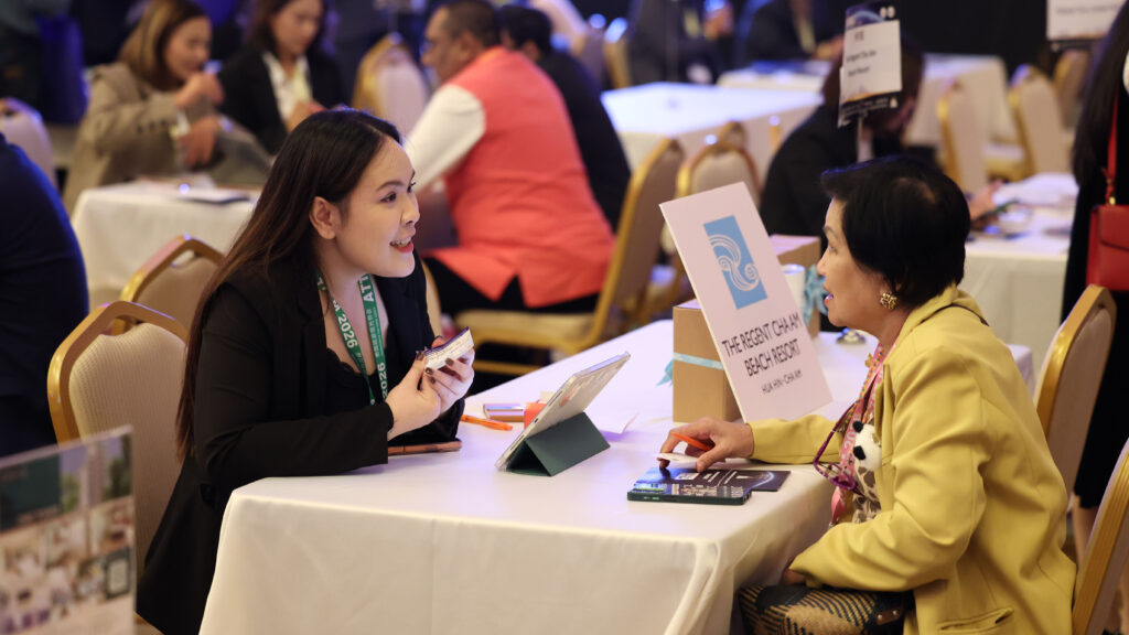 One-on-one B2B business discussions between Thai sellers and international buyers at Thailand Tourism and MICE Next 2026.