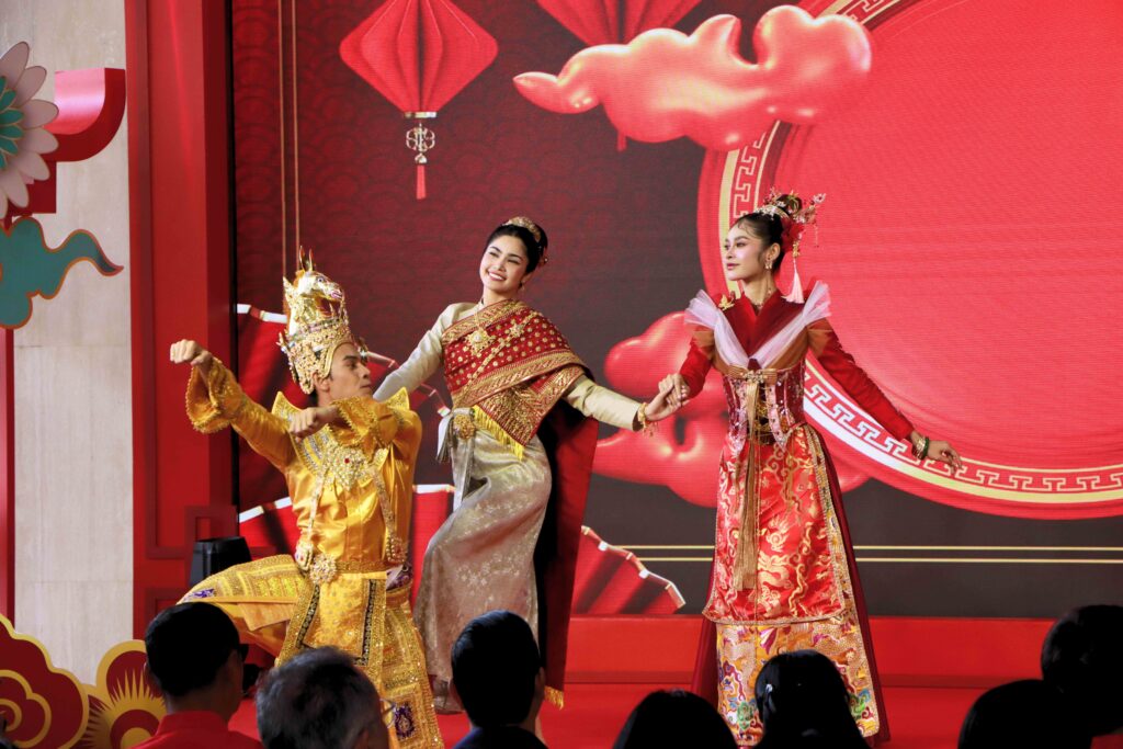 Performers present elegant Thai–Chinese classical dance at Amazing Thailand Chinese New Year 2026 event