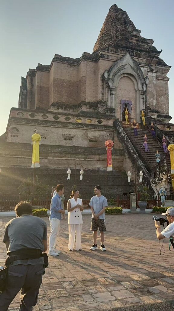 On-location filming at historic Wat Chedi Luang in Chiang Mai for Chinese travel programme partnership with TAT.