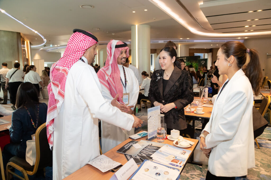TAT representatives engage with Middle East buyers during business matching at Thailand Health and Wellness Trade Meet 2026