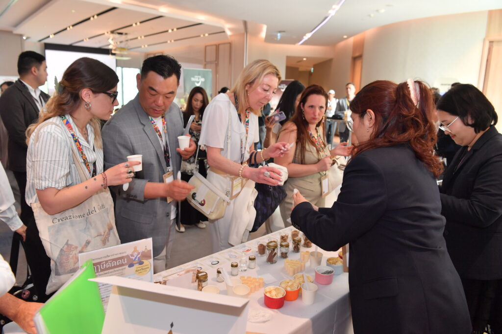 International buyers experience Thai wellness products and natural ingredients at Amazing Thailand Health and Wellness Trade Meet 2026
