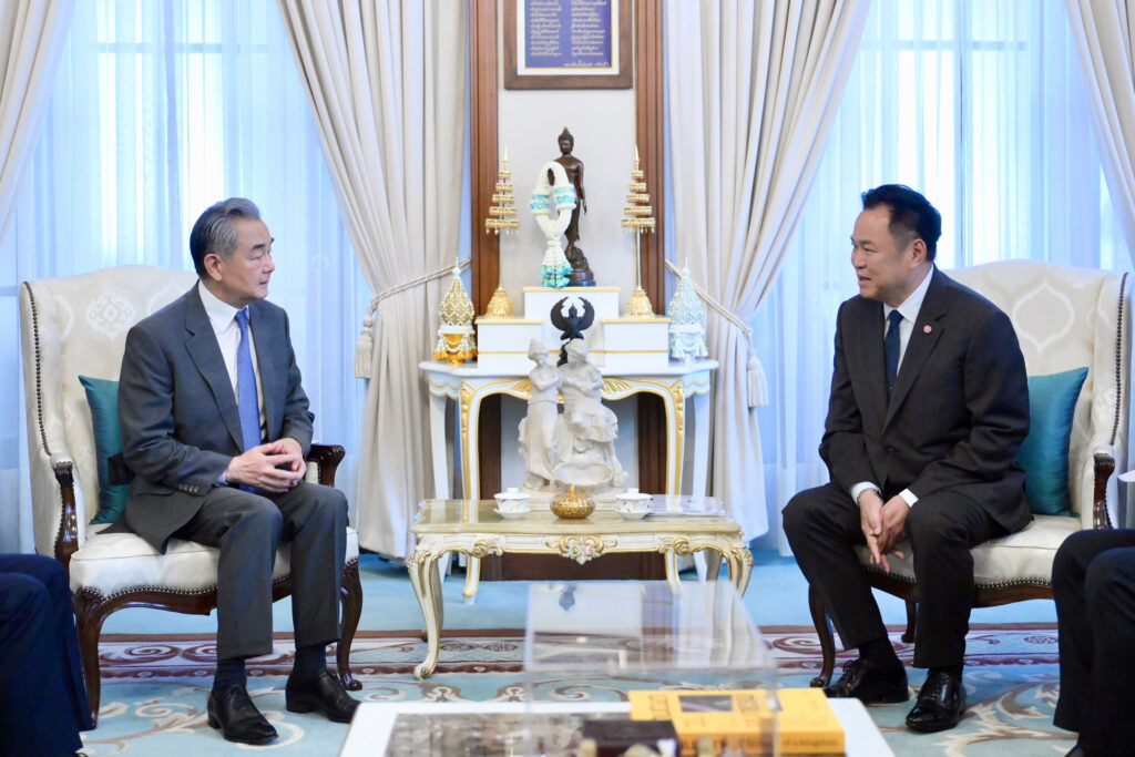 H.E. Mr. Wang Yi and H.E. Mr. Anutin Charnvirakul in formal bilateral talks at Government House, Bangkok, April 2026.