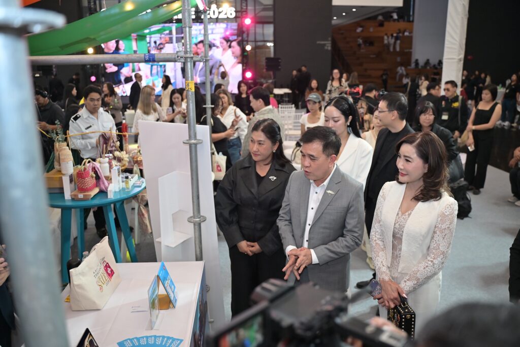 TAT representatives visit participating brand booths at the Amazing Thailand Grand Sale 2026 showcase.