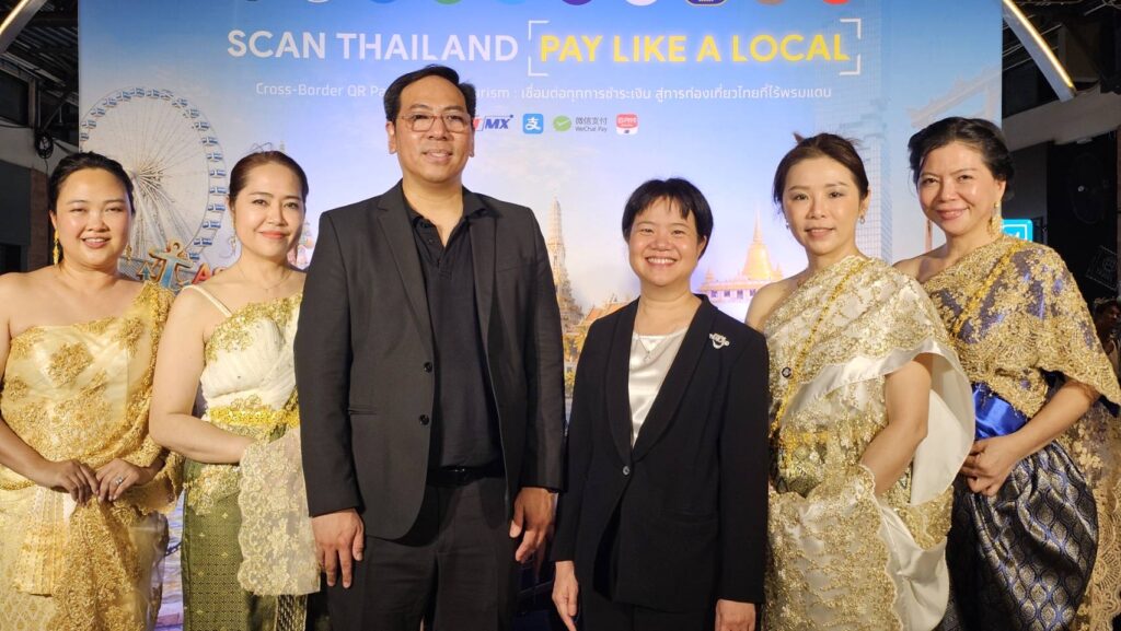 TAT and partners promote Thailand’s Pay Like a Local QR payment initiative at Asiatique Bangkok.