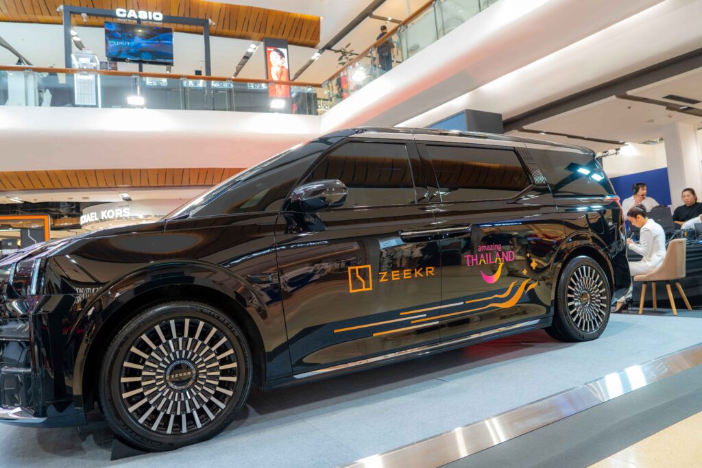 7. ZEEKR 009 electric vehicle displays Amazing Thailand branding for new domestic tourism routes across Thailand.