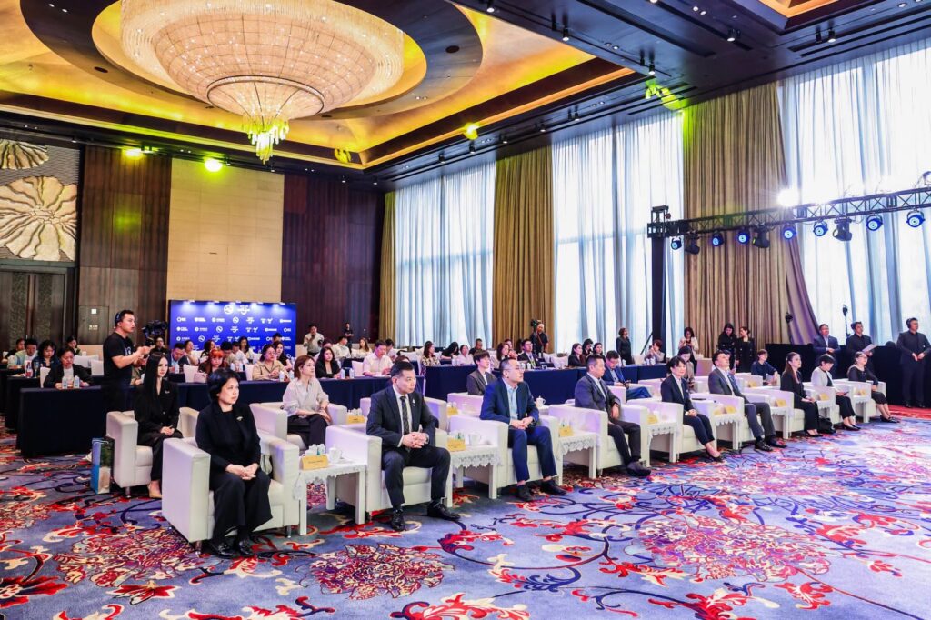 TAT signs five strategic partnerships in China to advance quality tourism to Thailand