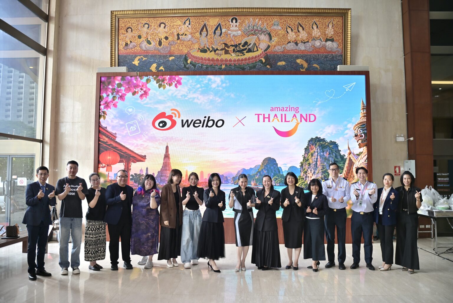 TAT Governor Ms. Thapanee Kiatphaibool and executives welcome the Weibo delegation at TAT Headquarters in Bangkok.