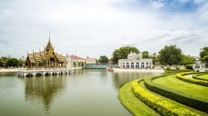 Discover the beautiful city seaside and hilltop palaces of Thailand