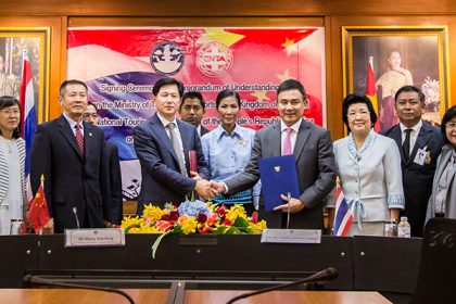 Thailand and China sign an MOU to develop quality tourism