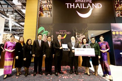 TAT presents Thailand Elite Cards to British Cave Rescuers at WTM 2018
