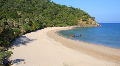 Pollution Control Department awards five-star ratings to 13 beaches around Thailand