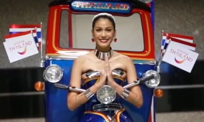 Tuk-Tuk Thailand won Best National Costume at Miss Universe 2015