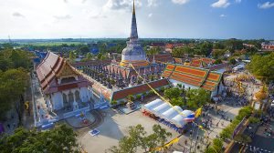 Remarkable unique temples among the 40000 throughout Thailand